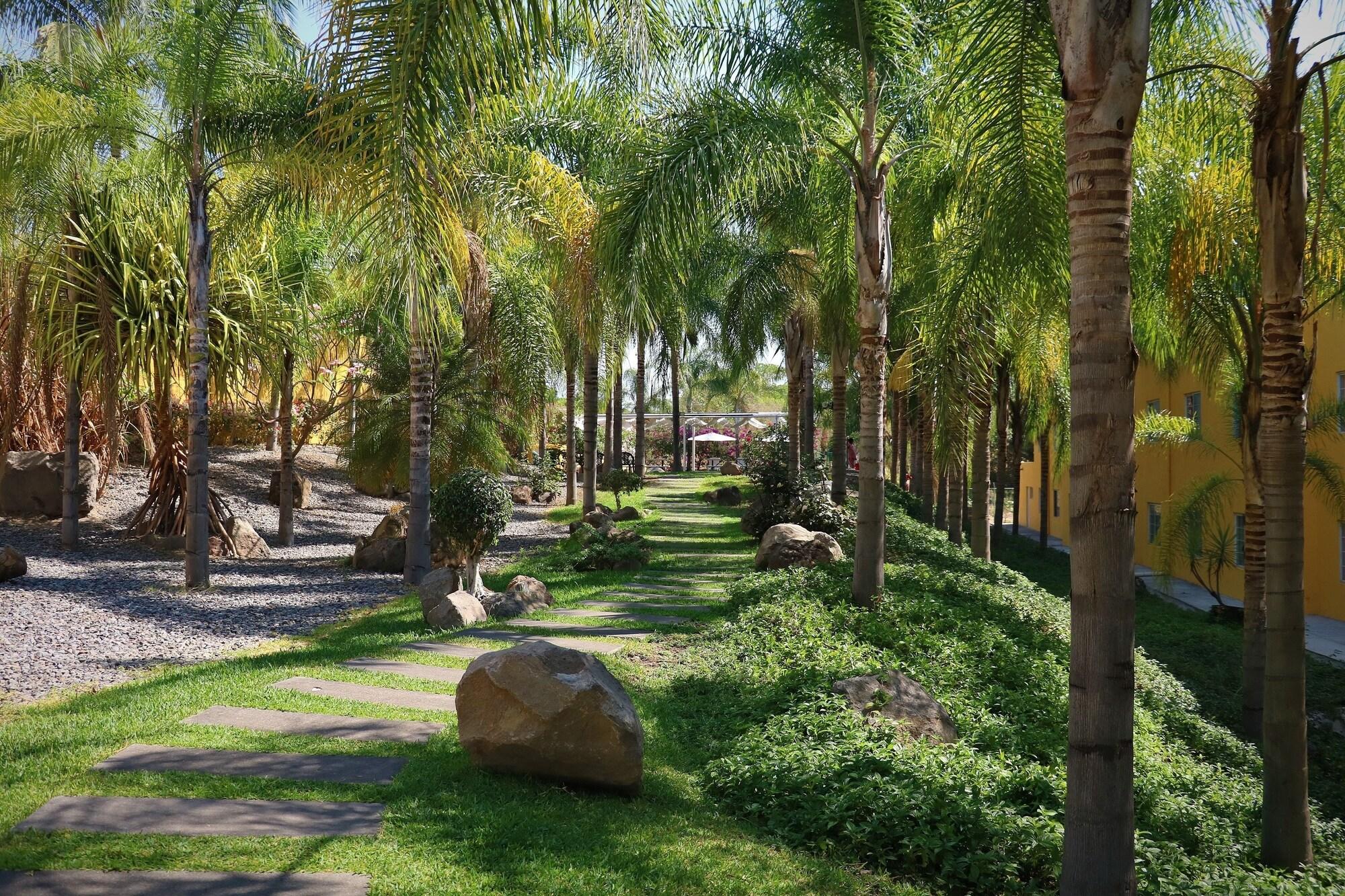 Zar Colima Hotel Exterior foto