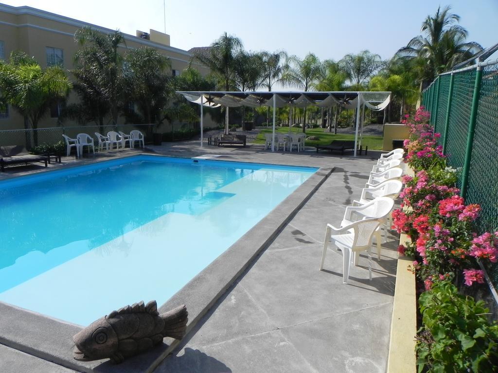 Zar Colima Hotel Exterior foto